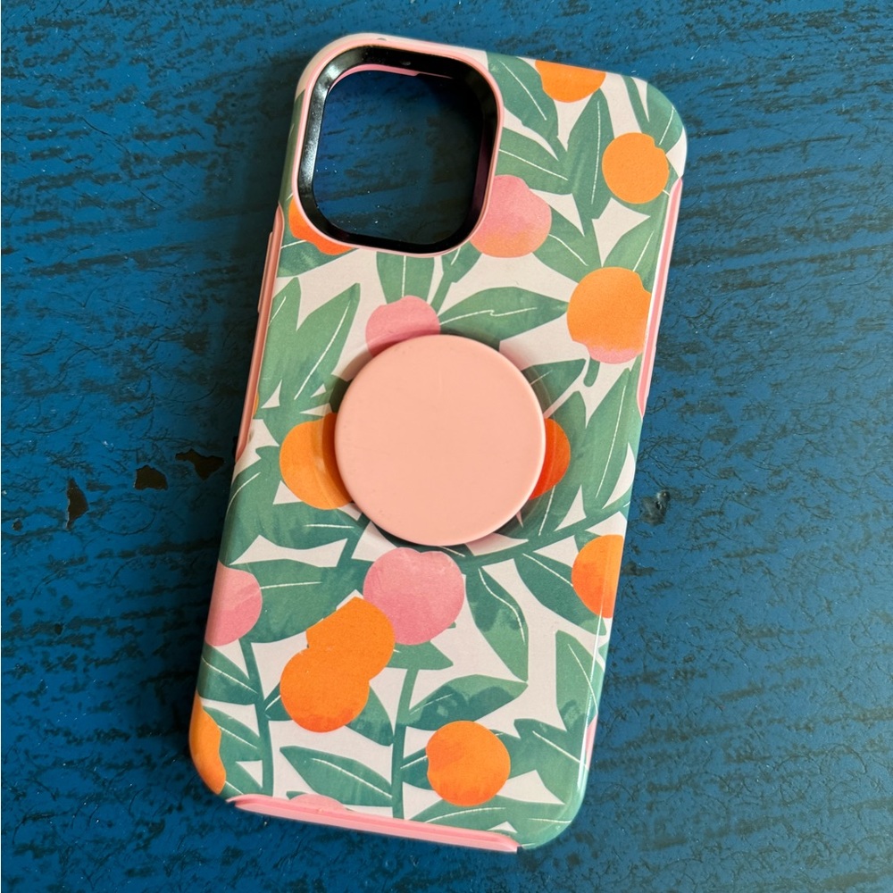 Otterbox iPhone 12/12 Pro Case